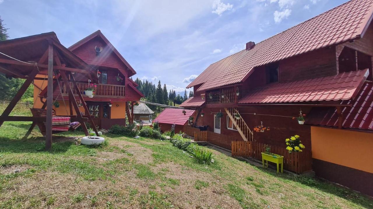 Cabana Cret Ocoale Exteriér fotografie